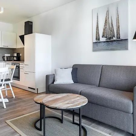 Godewindpark Deluxe-apartment 1-10 Mit Gartenblick * Любек