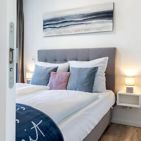 Апартаменты Godewindpark Deluxe-apartment 1-10 Mit Gartenblick Любек